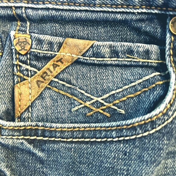 Ariat Jeans Slim Fit Straight Leg Size 30 x 30 Blue Classic Jeans Rise 9" #J1587 - Picture 3 of 6